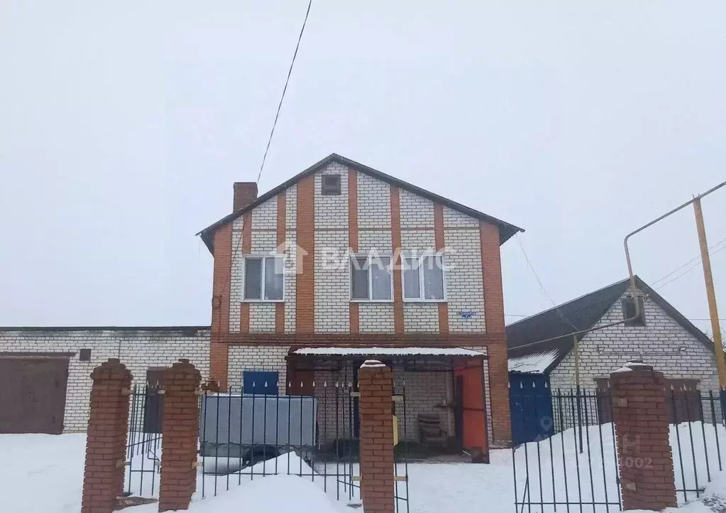 Дом в Белгородская область, Строитель Яковлевский городской округ, ул. ... - Фото 1