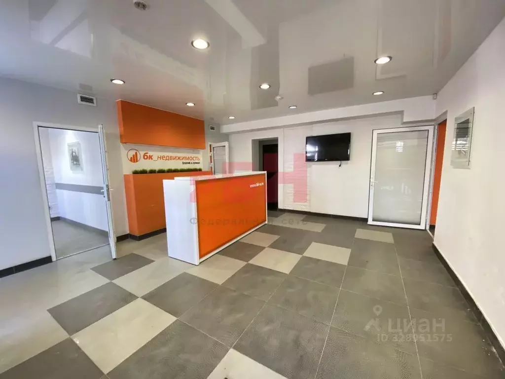 Офис в Курганская область, Курган ул. Красина, 61 (148 м) - Фото 1