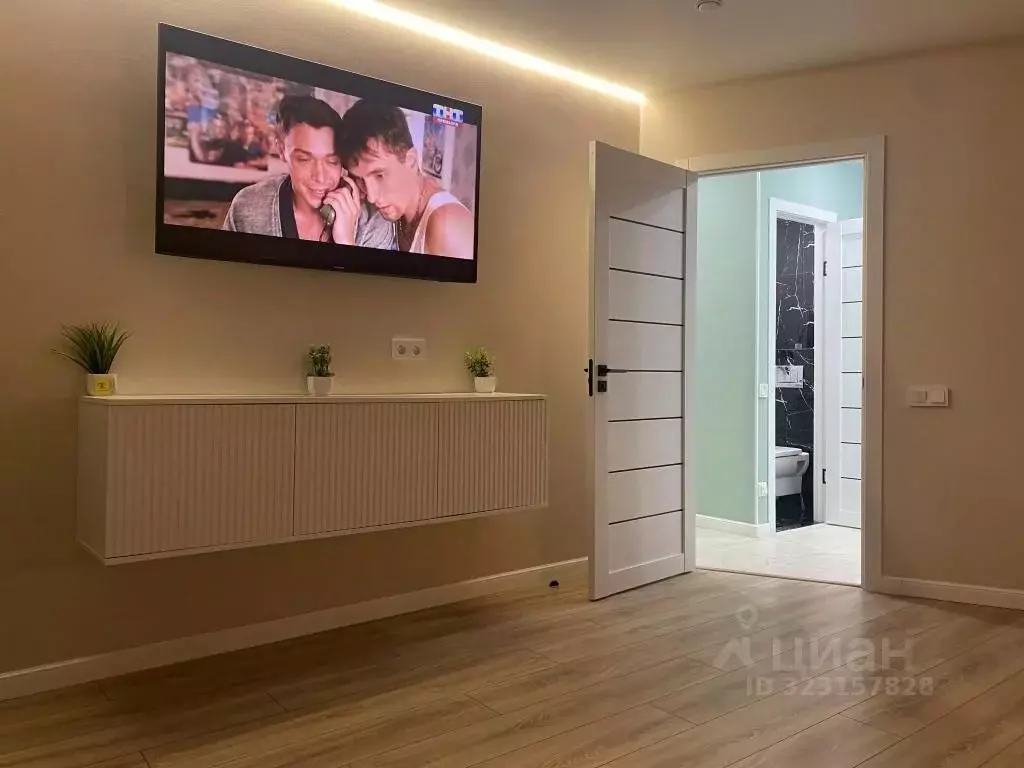 3-к кв. Кировская область, Киров ул. Ленина, 41 (65.0 м) - Фото 2
