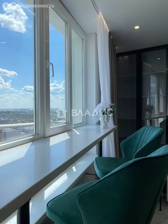 2-комнатная квартира: Белгород, улица Есенина, 9к1 (70.6 м) - Фото 1