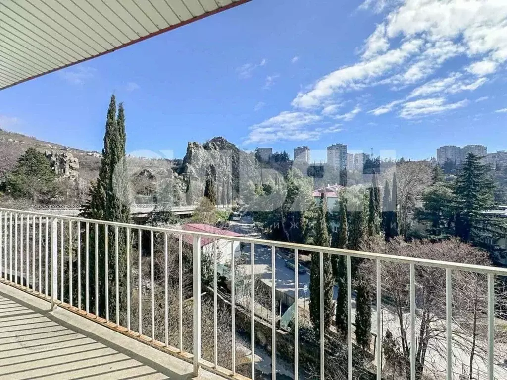 2-к кв. Крым, Алушта муниципальный округ, Партенит пгт ул. Победы, 21 ... - Фото 2