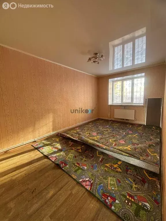 3-комнатная квартира: посёлок городского типа Уруссу, Молодёжный ... - Фото 2