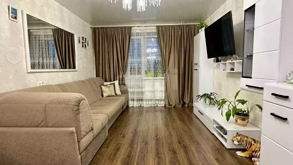 1-к кв. Вологодская область, Череповец Ленинградская ул., 60 (36.9 м) - Фото 1