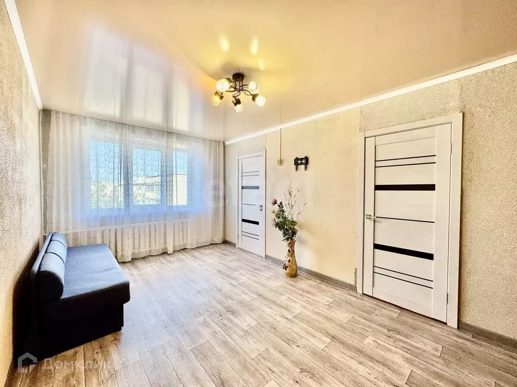 Продаётся 3-к квартира, 61.1 м - Фото 1