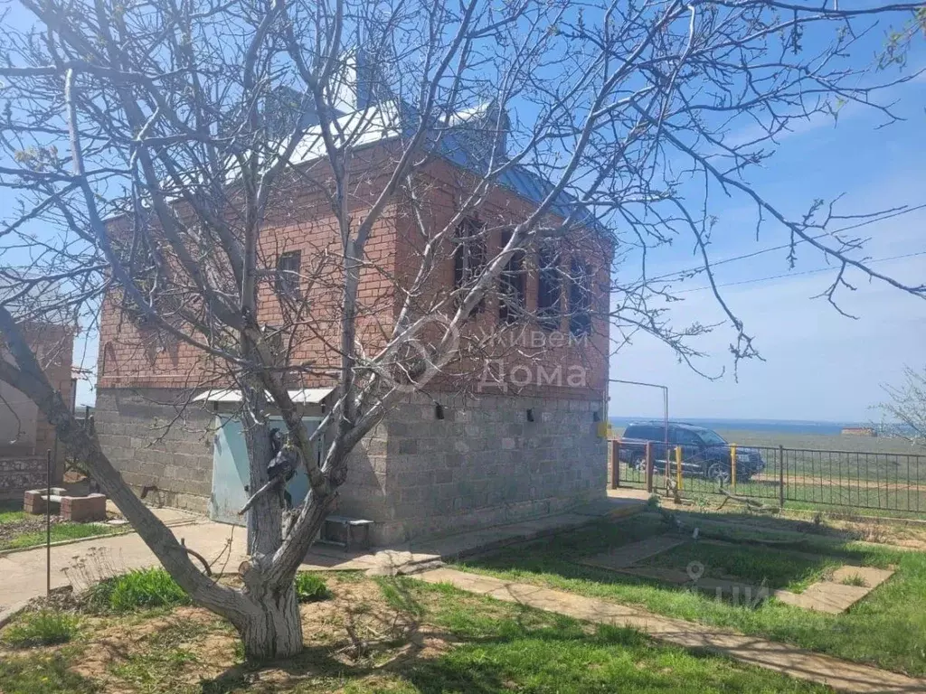 Дом в Волгоградская область, Среднеахтубинский район, Рахинское с/пос, ... - Фото 0