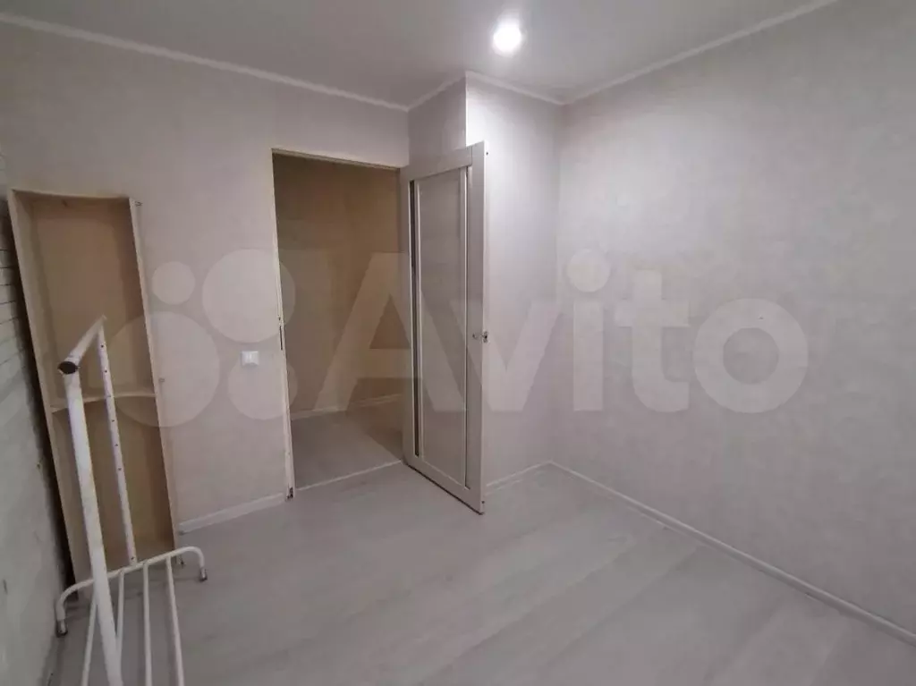 3-к. квартира, 60 м, 1/5 эт. - Фото 1