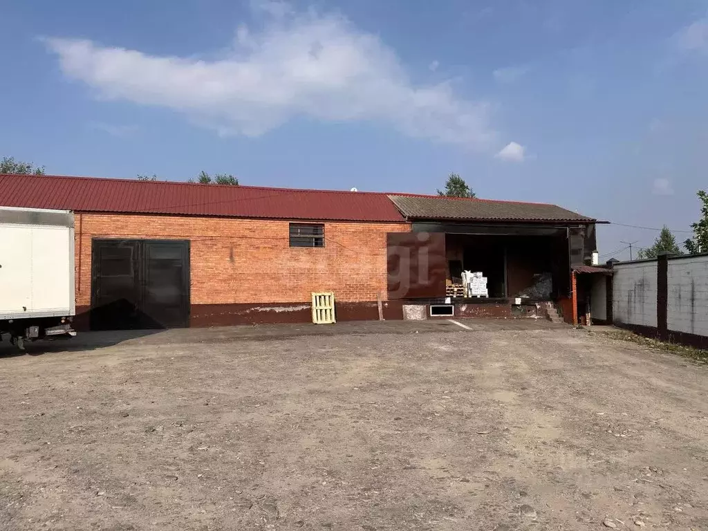 Торговая площадь в Ингушетия, Назрань ул. А-Г.Д. Тангиева (12 м) - Фото 2