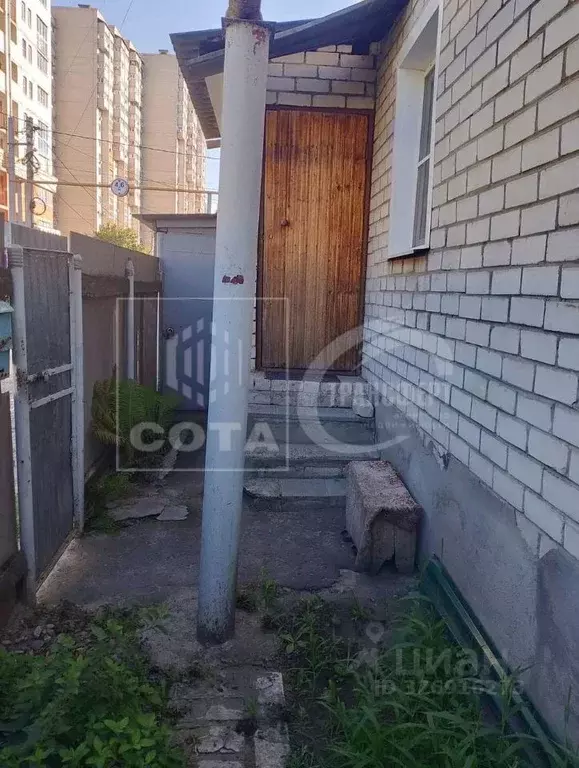 Дом в Воронежская область, Воронеж Набережная ул., 3 (92 м) - Фото 1