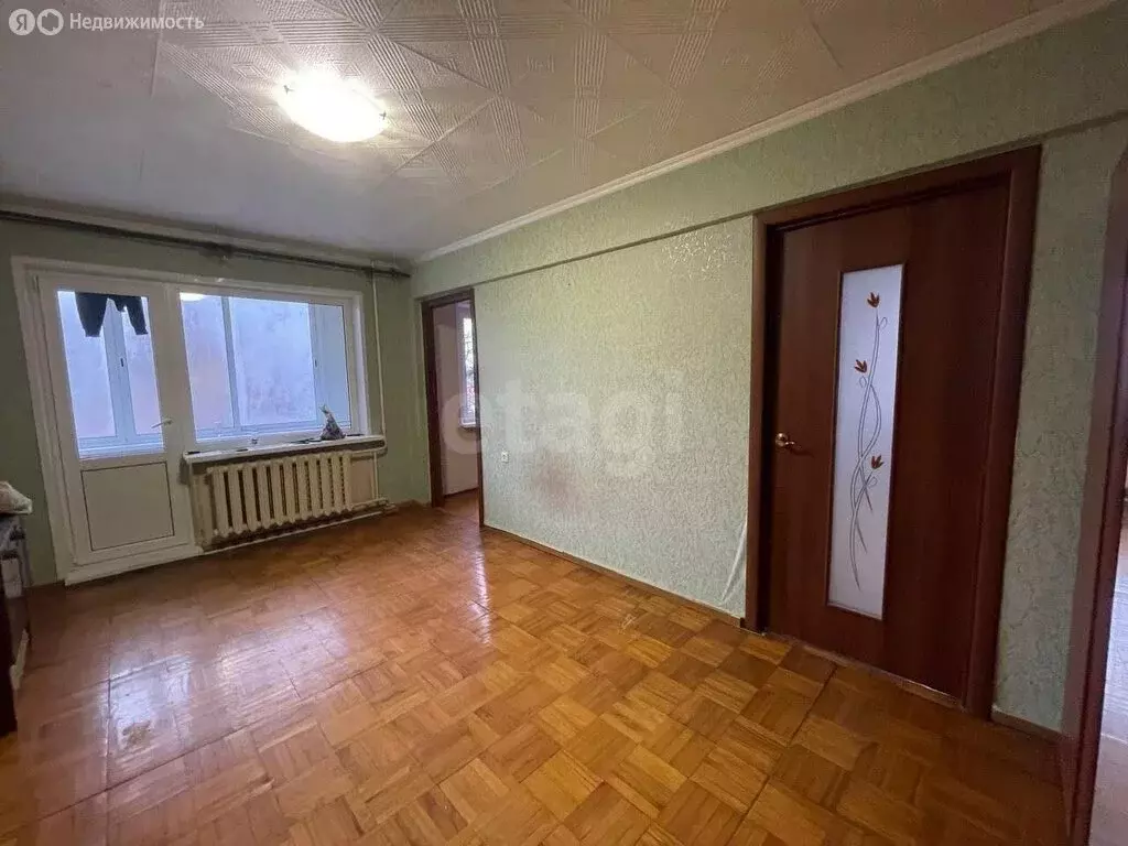 3-комнатная квартира: Ижевск, улица Карла Маркса, 276 (48.4 м) - Фото 2