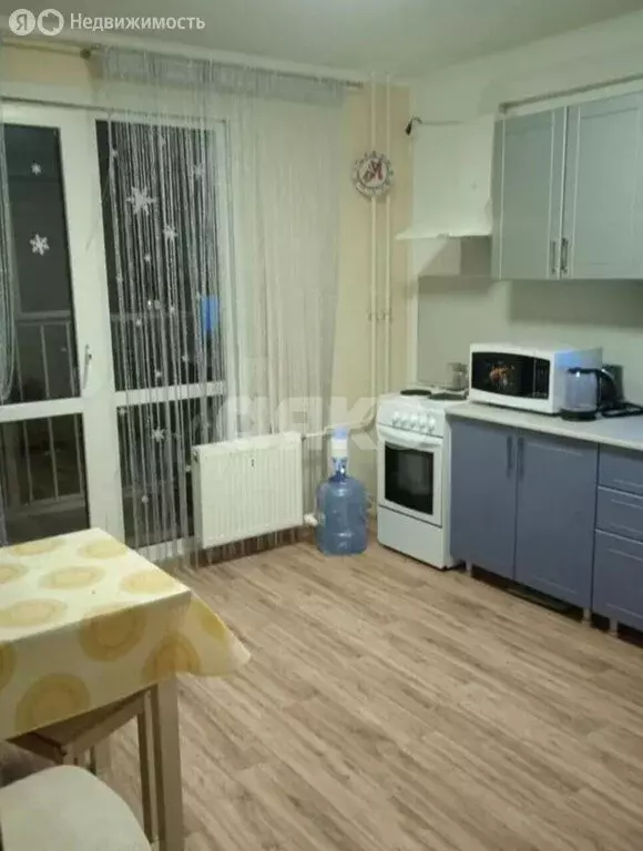 1-комнатная квартира: Анапа, улица Адмирала Пустошкина, 22к6 (36 м) - Фото 2