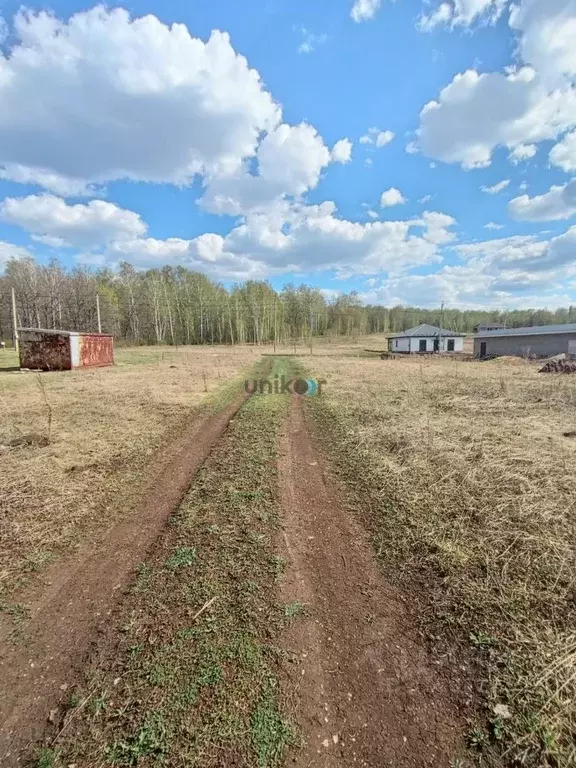 Участок в Башкортостан, Октябрьский Радужный мкр, ул. Янтарная, 70 ... - Фото 0