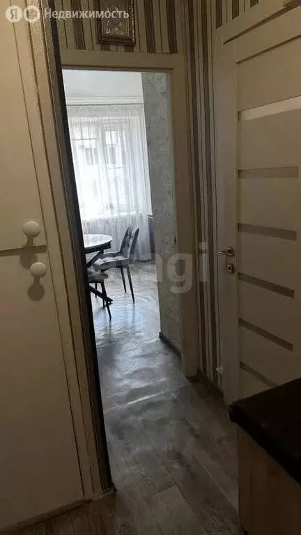 1-комнатная квартира: Шахты, улица Искра, 65А (31 м) - Фото 2