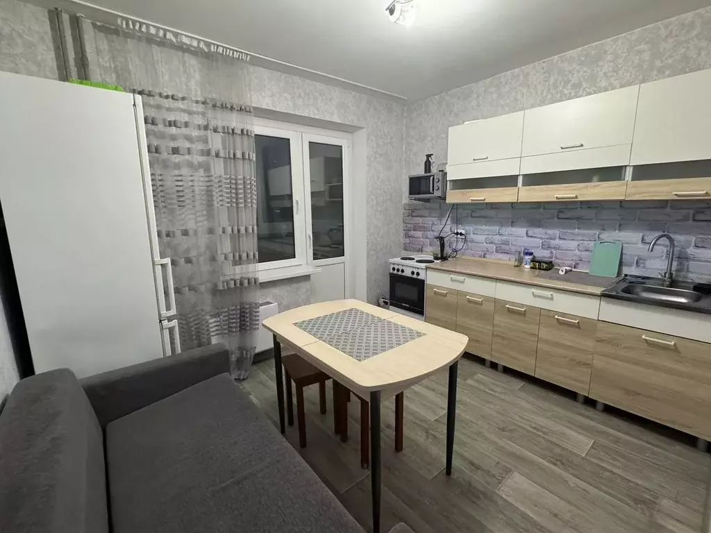 1-к кв. Новосибирская область, Новосибирск Вертковская ул., 125 (42.0 ... - Фото 1