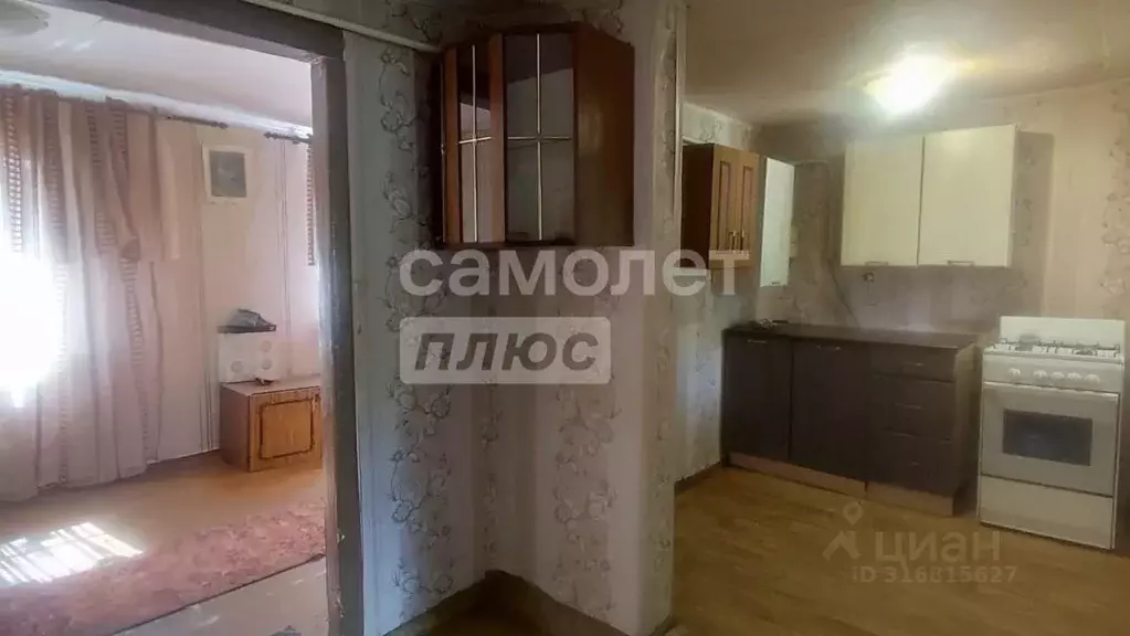 Дом в Белгородская область, Старый Оскол пер. Токарева (50 м) - Фото 0