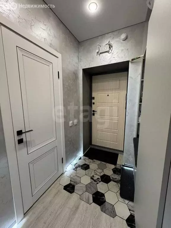 Квартира-студия: Кемерово, Ленинградский проспект, 55 (34.7 м) - Фото 1