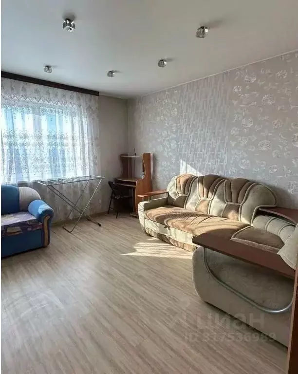 3-к кв. Хабаровский край, Хабаровск Большая ул., 101 (70.0 м) - Фото 0