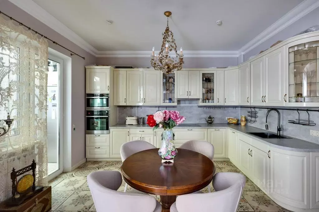 Квартира, 4 комнаты, 150 м - Фото 1