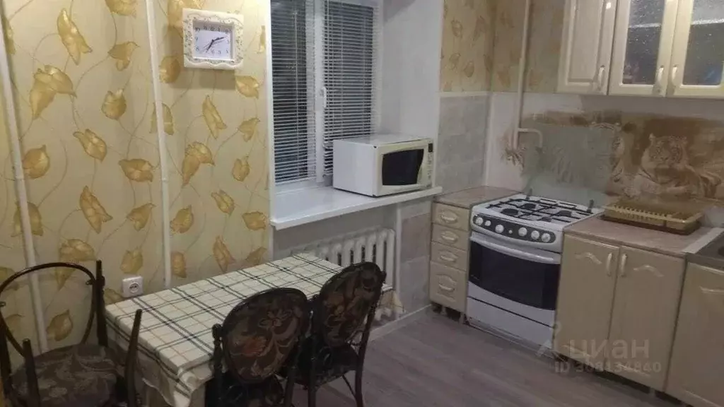 2-к кв. Еврейская автономная область, Биробиджан Комсомольская ул., 15 ... - Фото 0