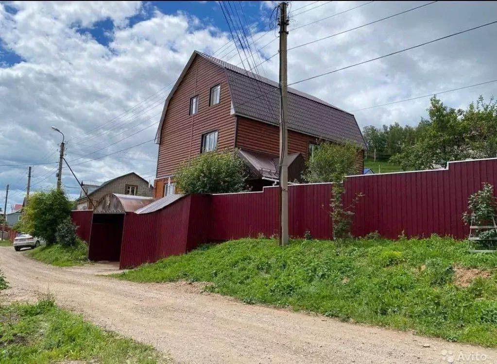 Дом в Башкортостан, Октябрьский Заитовская ул. (250 м) - Фото 1