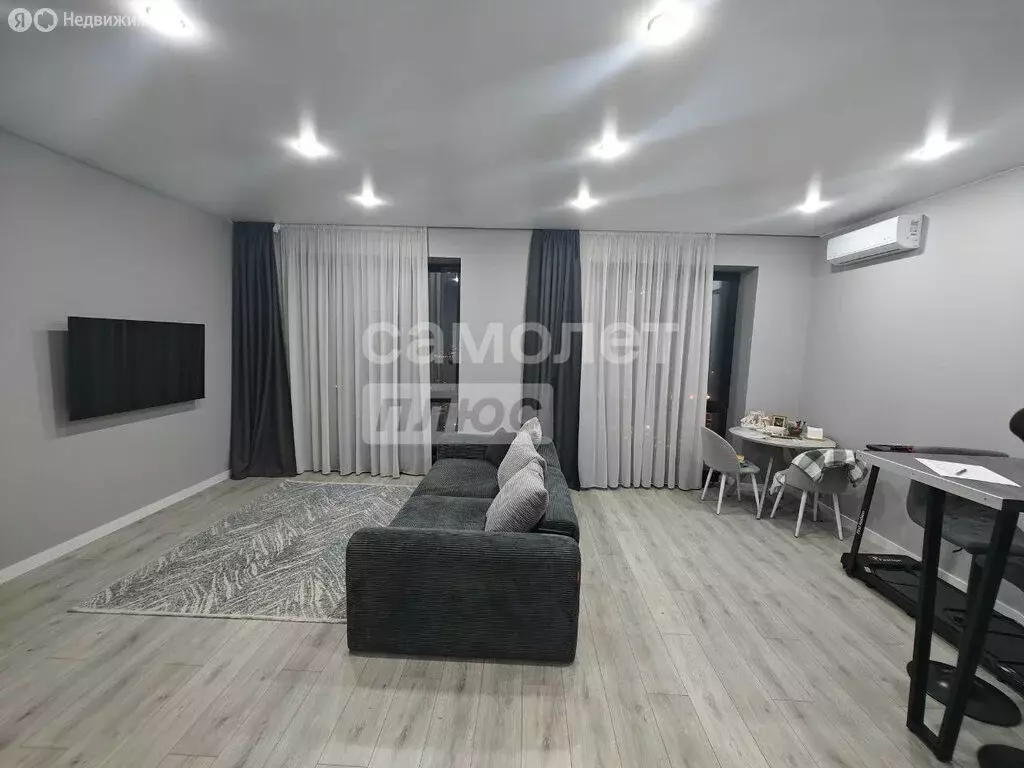 2-комнатная квартира: Москва, улица Дыбенко, 7/1 (61.2 м) - Фото 1