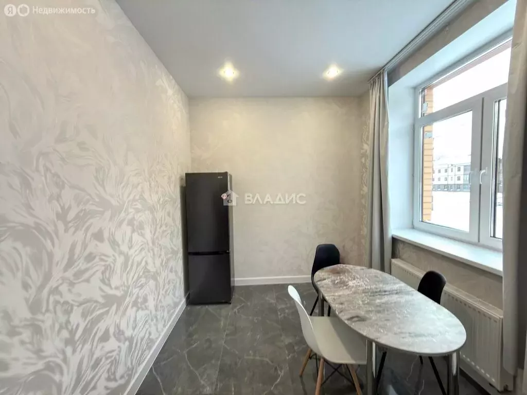 3-комнатная квартира: Раменское, улица Берёзовая Роща, 2 (71.5 м) - Фото 2