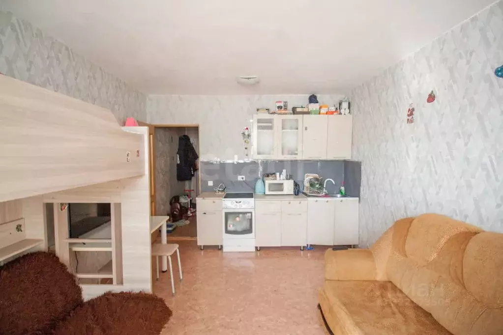 Студия Сахалинская область, Южно-Сахалинск Крайняя ул., 33А (28.0 м) - Фото 1