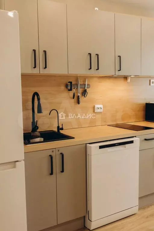 1-к. квартира, 30 м, 5/5 эт. - Фото 0