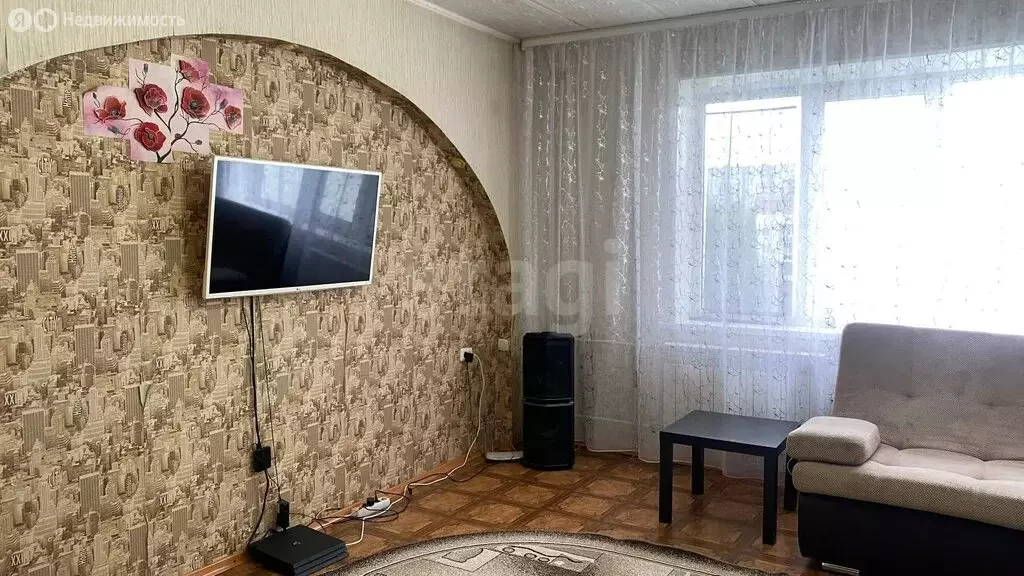 4-комнатная квартира: Прокопьевск, микрорайон Тырган, 10-й микрорайон, ... - Фото 0