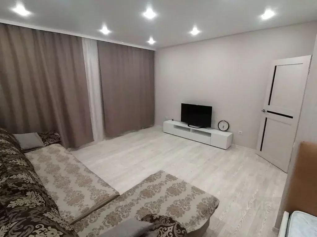 2-к кв. Башкортостан, Уфа ул. Ивана Спатара, 12 (61.0 м) - Фото 1