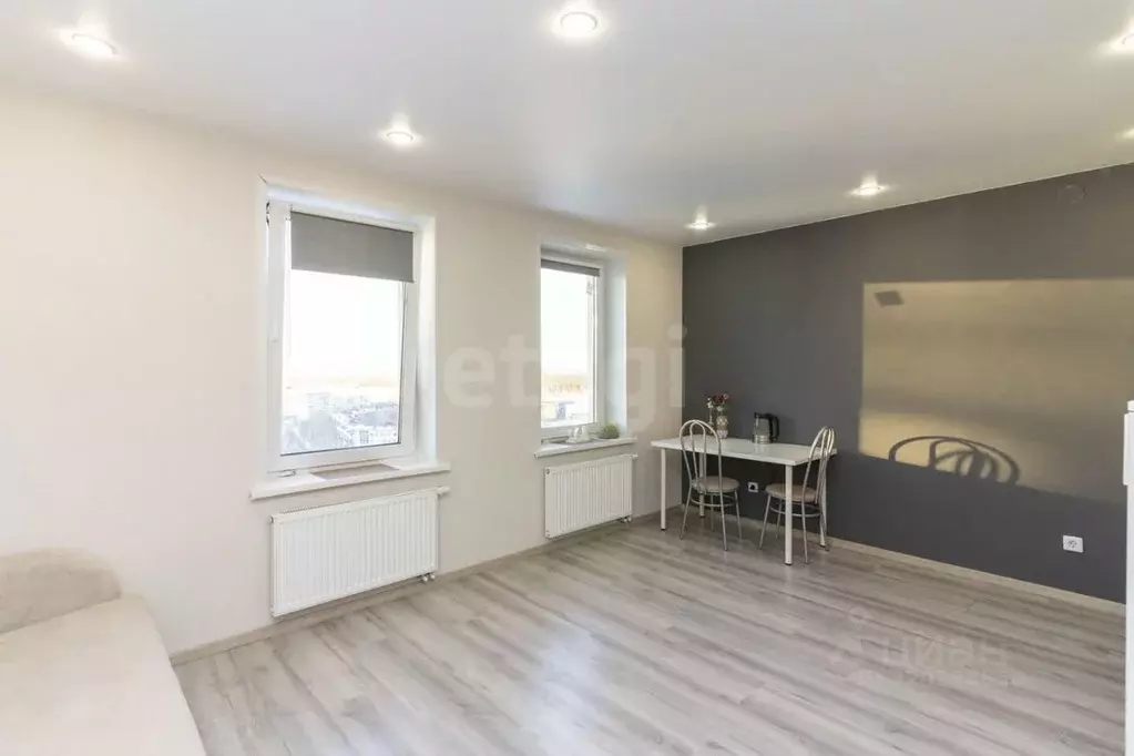 Студия Тюменская область, Тюмень ул. Республики, 204к5 (29.5 м) - Фото 0