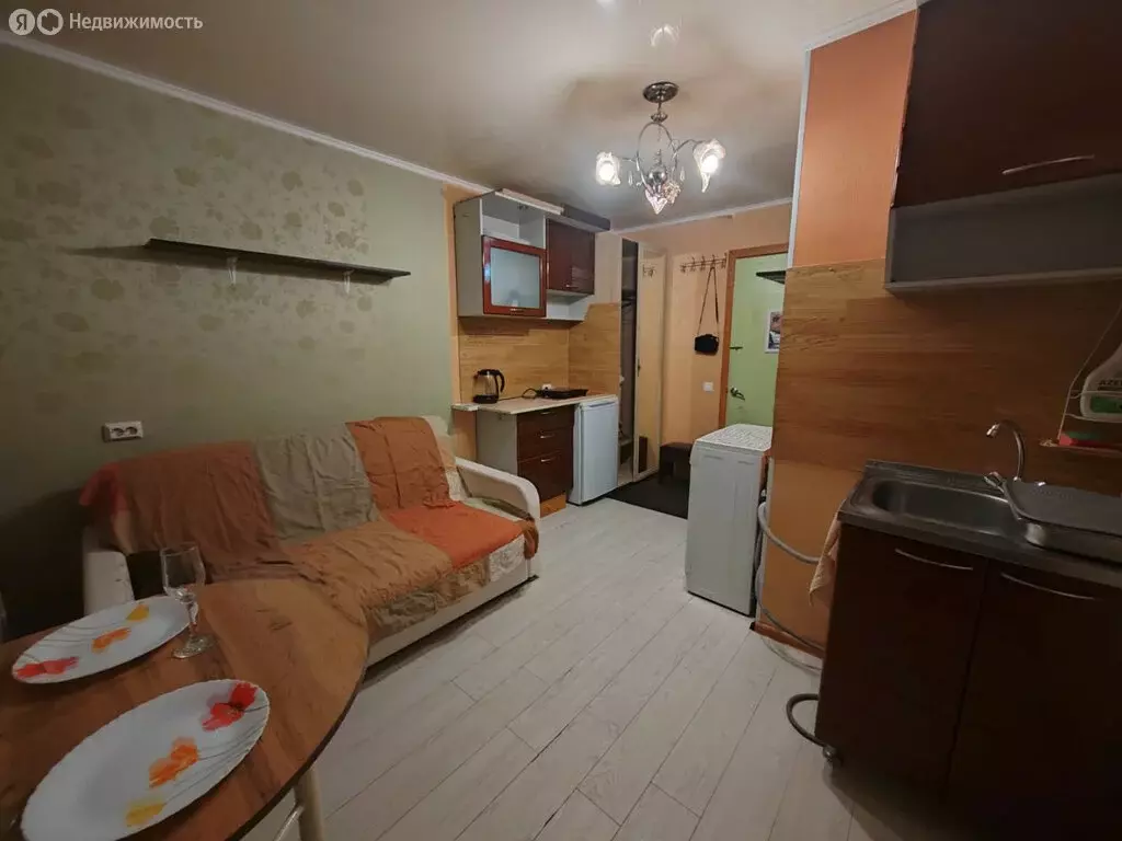 Квартира-студия: Тюмень, улица Энергетиков, 47 (14 м) - Фото 0