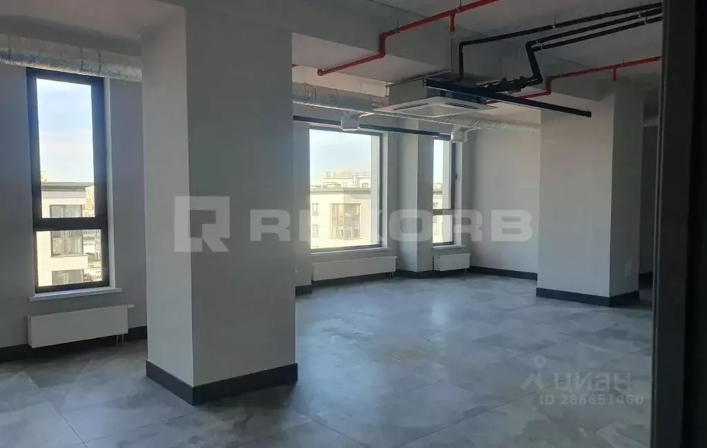 Офис в Санкт-Петербург ул. Парфеновская, 12 (452 м) - Фото 1