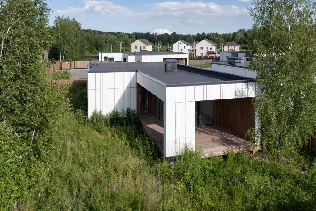 Дом в Свердловская область, Екатеринбург муниципальное образование, ... - Фото 1