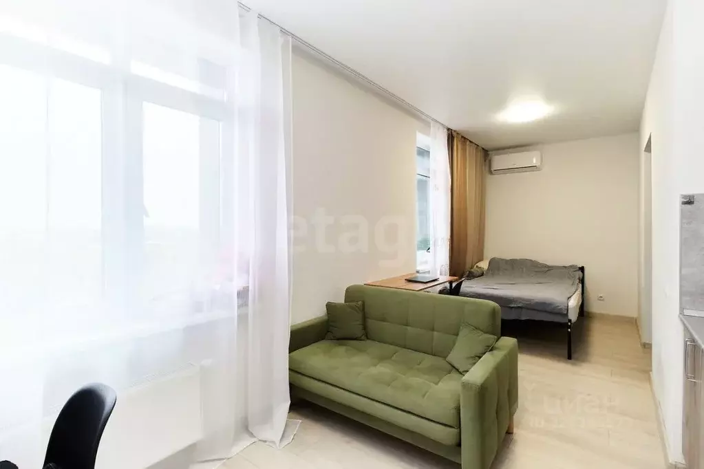 Студия Тюменская область, Тюмень Харьковская ул., 74 (27.6 м) - Фото 1