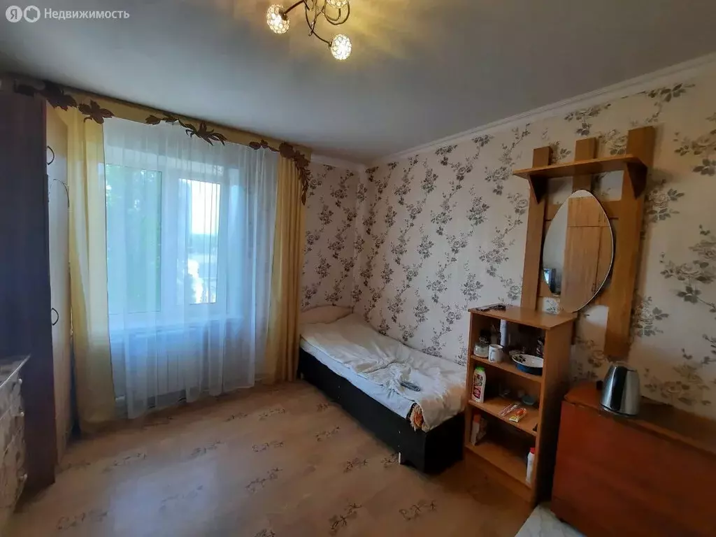 1к в 4-комнатной квартире (12 м) - Фото 0