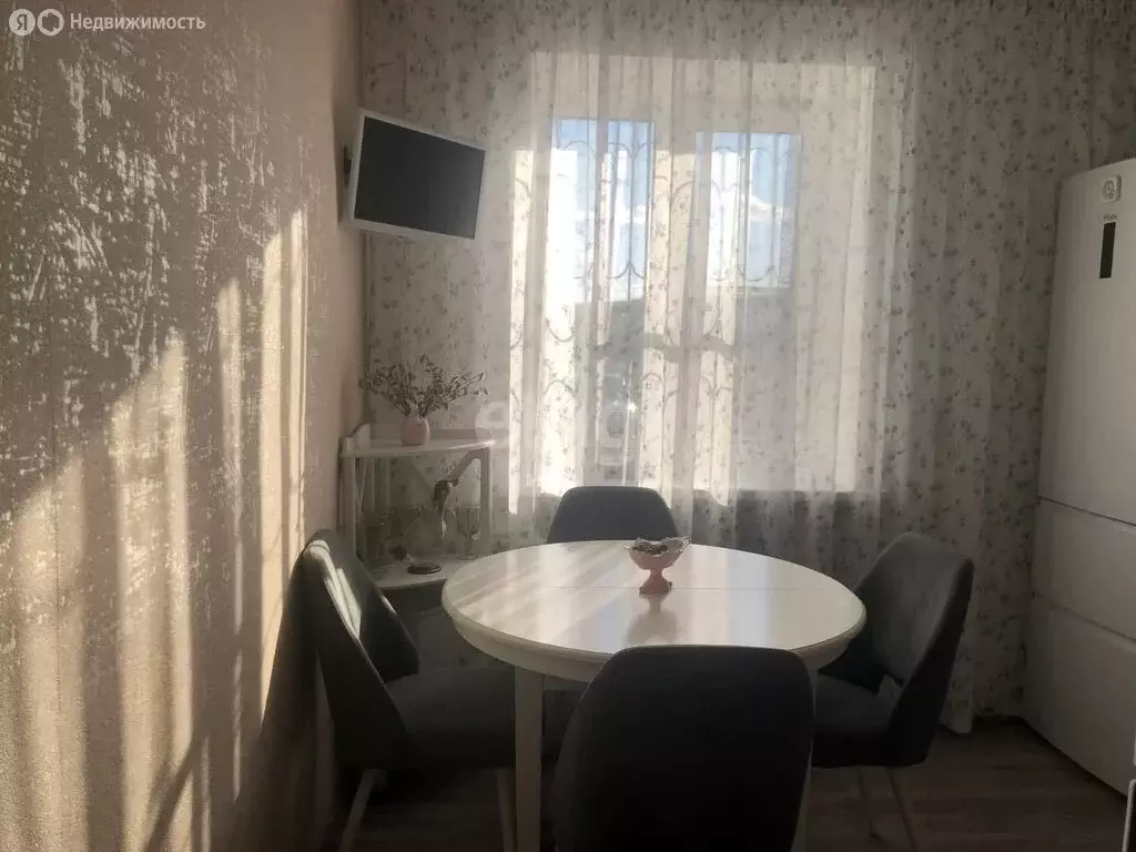 2-комнатная квартира: Улан-Удэ, улица Яковлева, 1 (49.3 м) - Фото 1