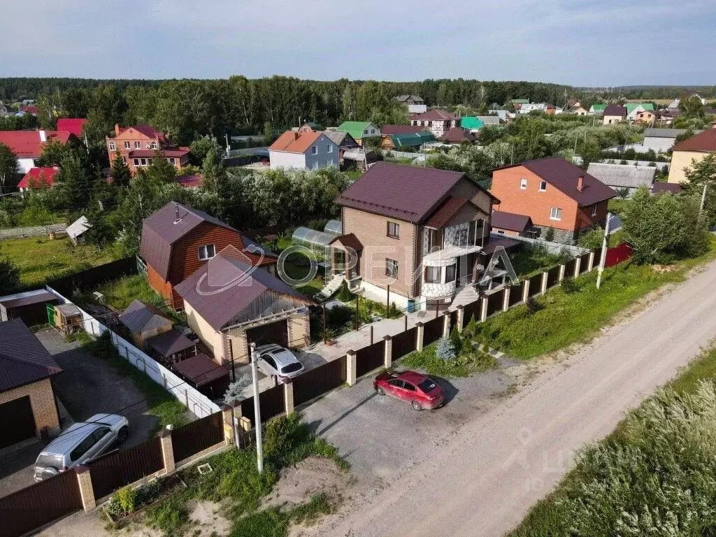 Дом в Тюменская область, Тюменский муниципальный округ, д. Падерина ... - Фото 1