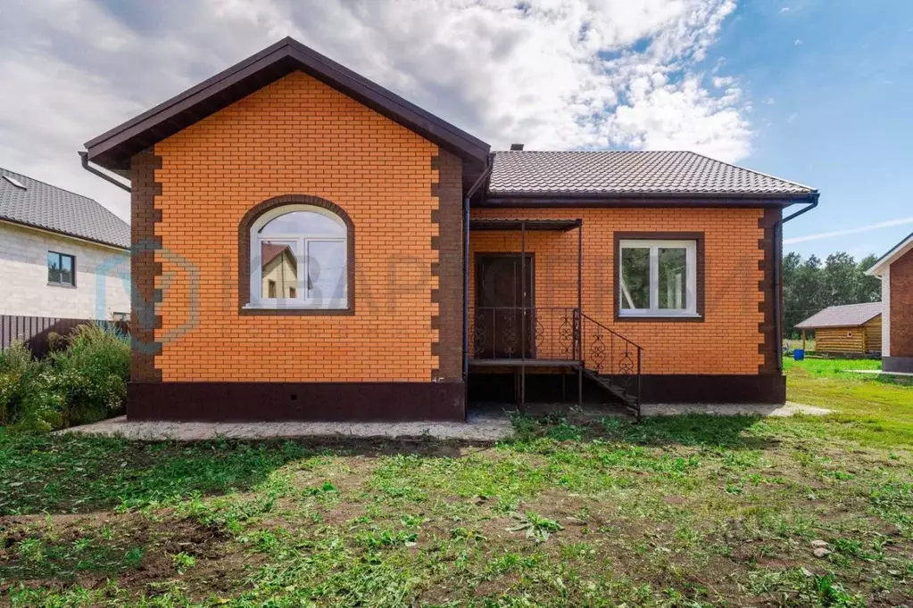 Дом в Омская область, Омский район, с. Пушкино ул. Рахманинова (108 м) - Фото 1