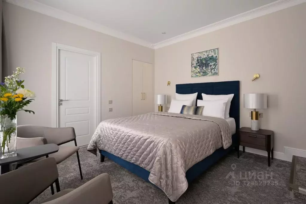 Комната Санкт-Петербург 3-я Васильевского острова линия, 8 (24.0 м) - Фото 2