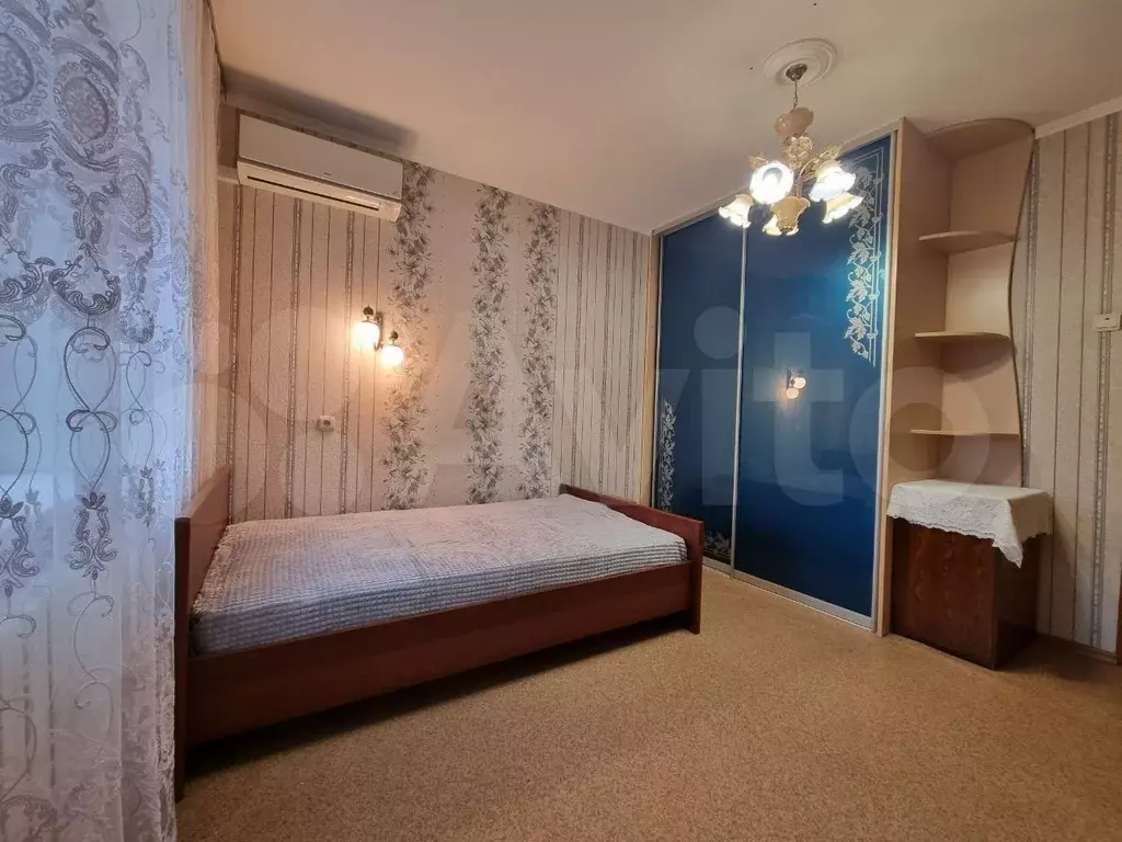 2-к. квартира, 55 м, 5/10 эт. - Фото 0