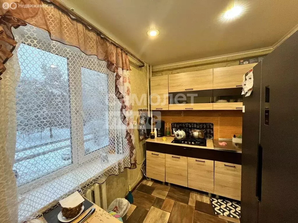 3-комнатная квартира: Череповец, улица Гоголя, 28 (55.4 м) - Фото 1