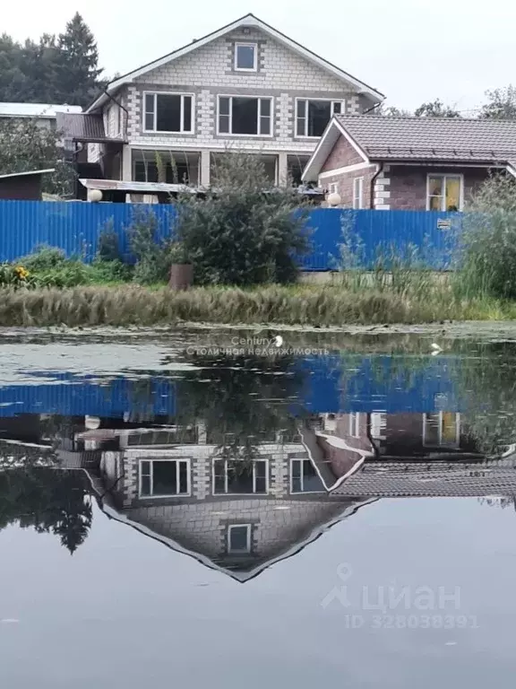 Дом в Московская область, Красногорск  (365 м) - Фото 2