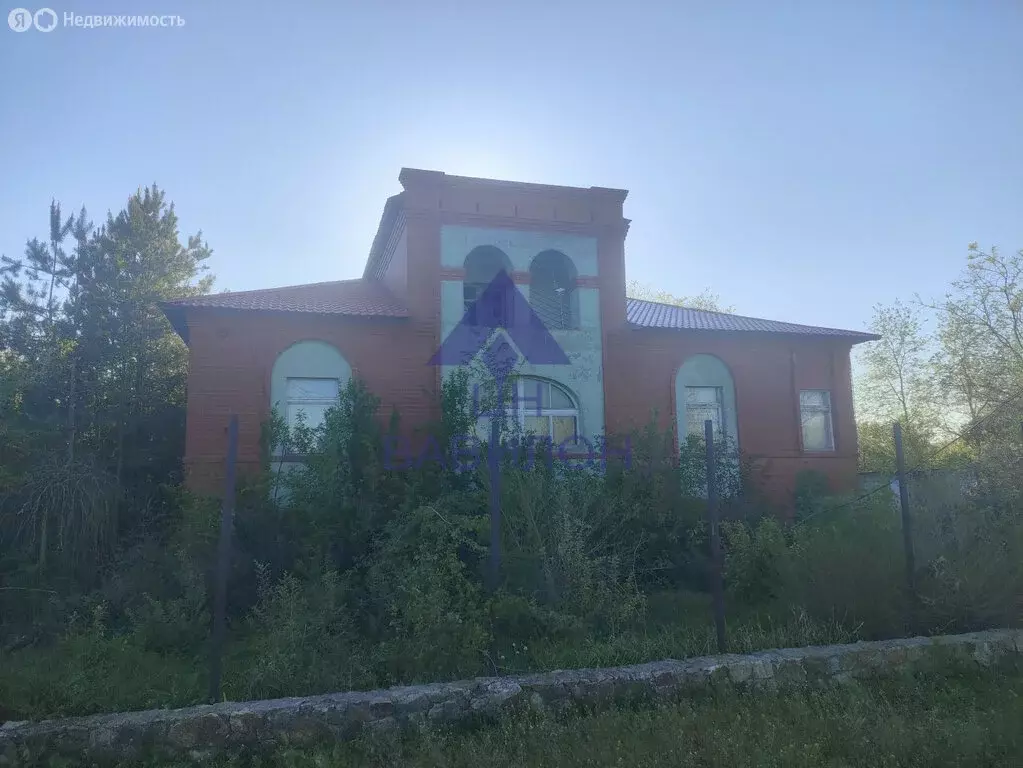 Дом в станица Дубенцовская, Пролетарская улица (260 м) - Фото 0