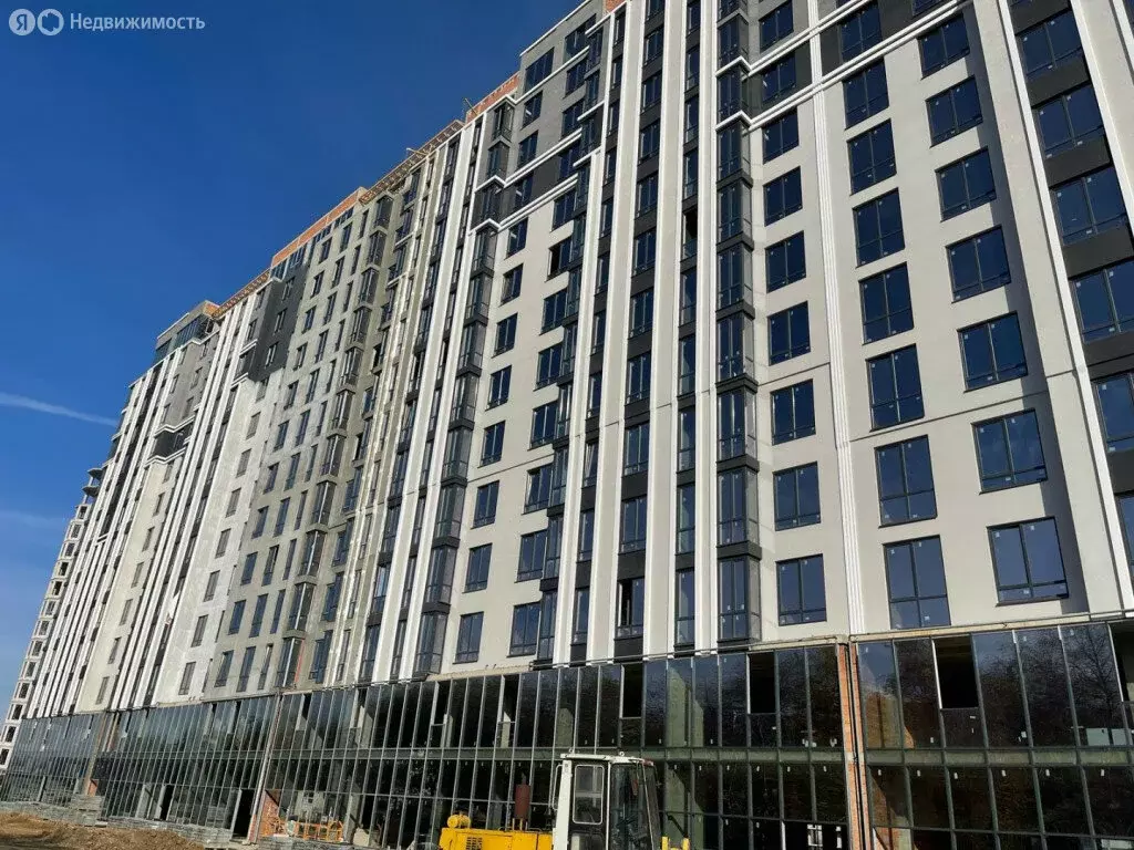 3-комнатная квартира: Нальчик, улица Идарова, 182 (105 м) - Фото 1