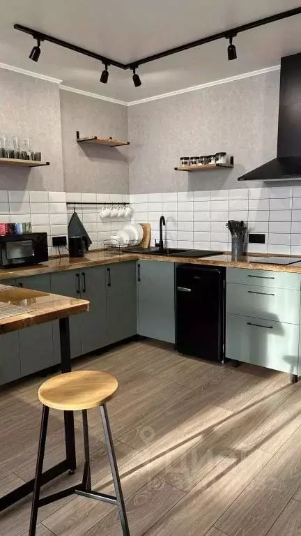 1-к кв. Саратовская область, Саратов ул. Имени Сакко и Ванцетти, 27 ... - Фото 0