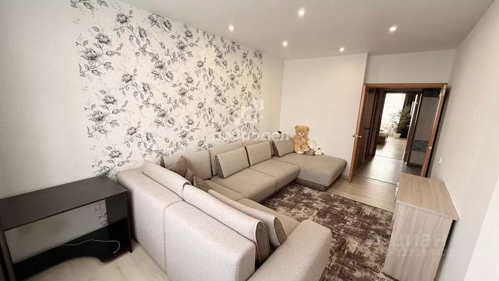 2-к кв. Свердловская область, Екатеринбург ул. Рябинина, 19 (57.7 м) - Фото 2