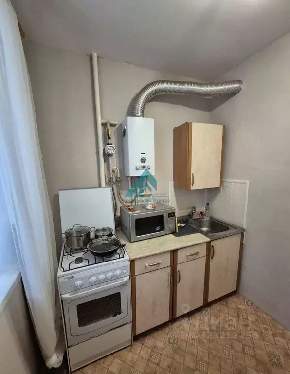 2-к кв. Оренбургская область, Оренбург проезд Светлый, 13 (46.0 м) - Фото 2