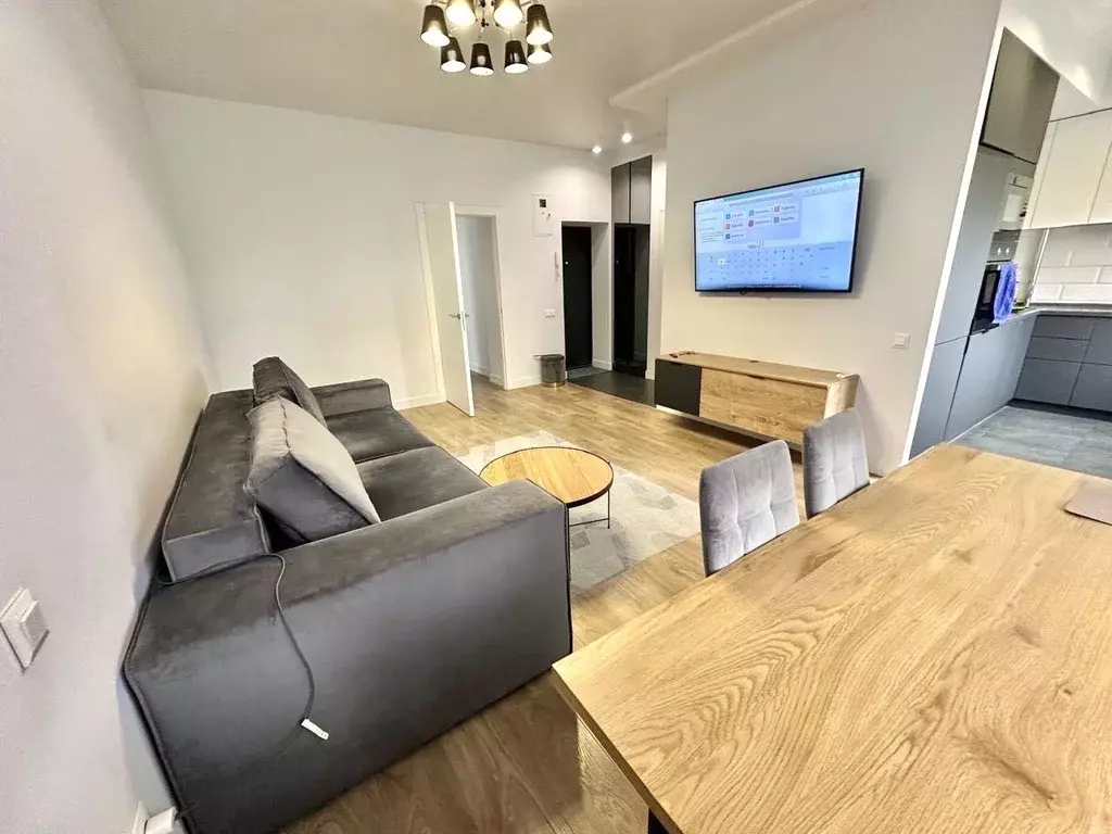 2-к кв. Башкортостан, Уфа ул. 50-летия Октября, 5 (44.0 м) - Фото 1