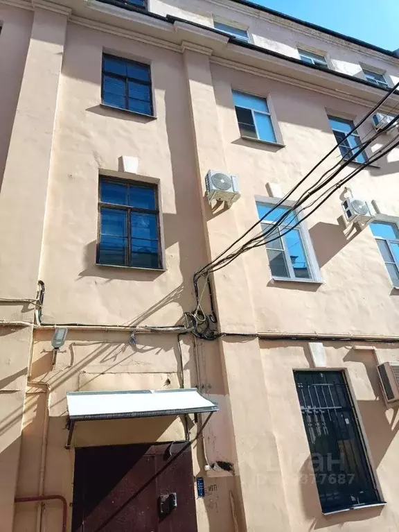 Комната Санкт-Петербург Подъездной пер., 5 (27.8 м) - Фото 2