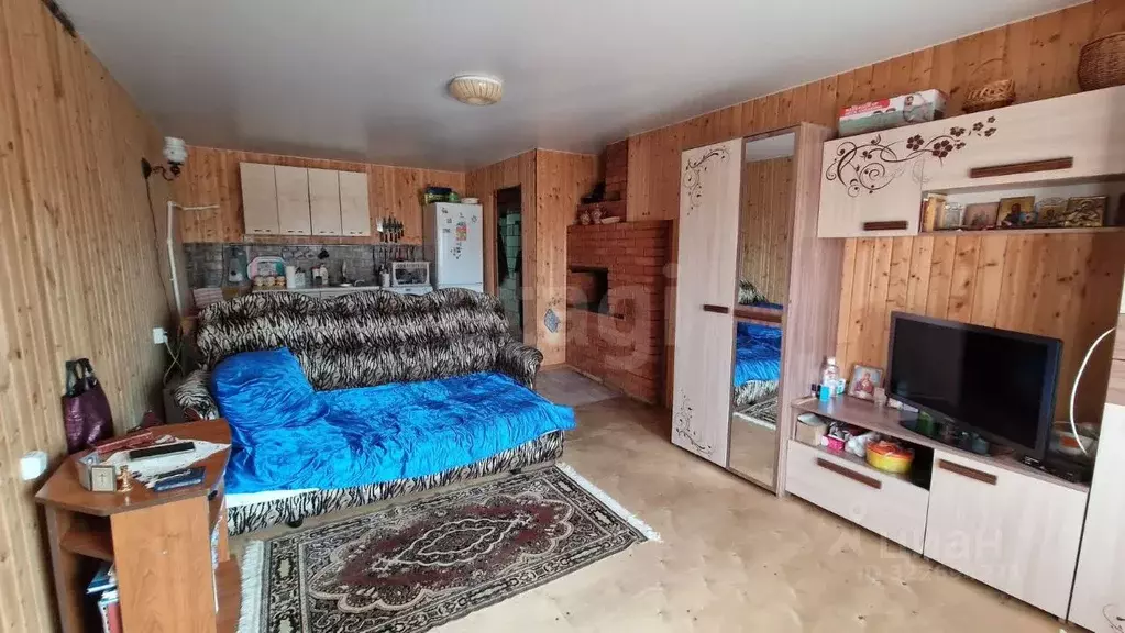 Дом в Удмуртия, Вавожский район, с. Вавож ул. Победы, 134 (39 м) - Фото 1